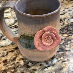 Handmade mug 3-D rose detail